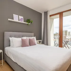 Ξενοδοχείο με διαμερίσματα Vagabond Downtown