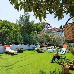 Pela Veranda Exquisite Pensiune Neos Marmaras