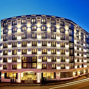 Hotel Dora, Istanboel