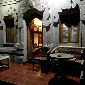  Ostello Uma Kutuh Indonesia